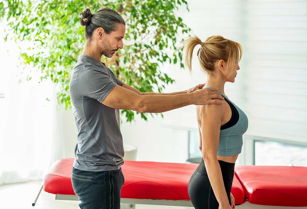 Why Do Chiropractic Techniques Enhance Posture Improvement?